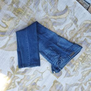 DKNY ladies jeans